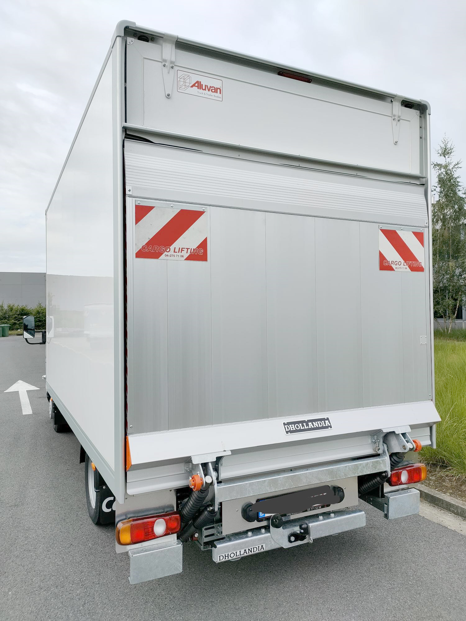 Ready4Work_3C15-3400-FULL-AIRCO-LED-BOXBODYTAILGATE-2