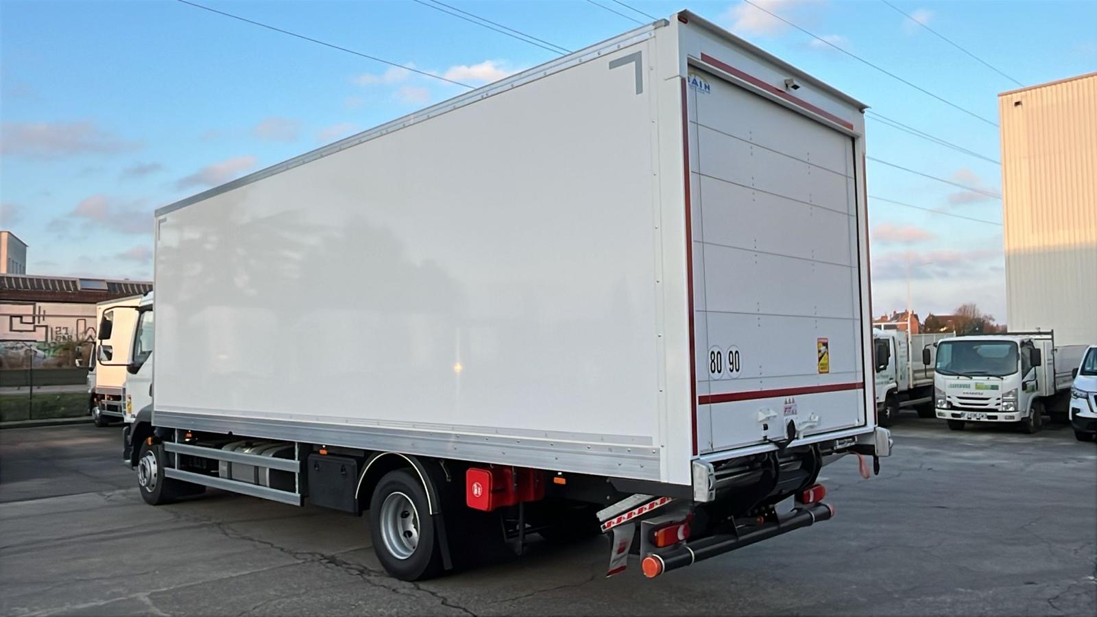 TH TRUCKS - DAF XB-11T990